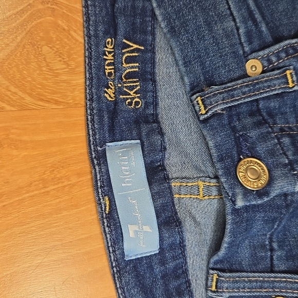 7 For All Mankind Skinny Ankle Jeans - Picture 5 of 12